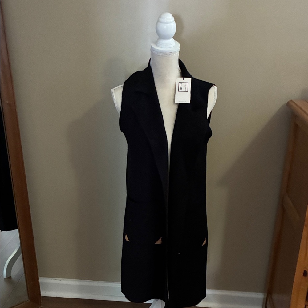 THML NWTElegant Black Open-Front Vest